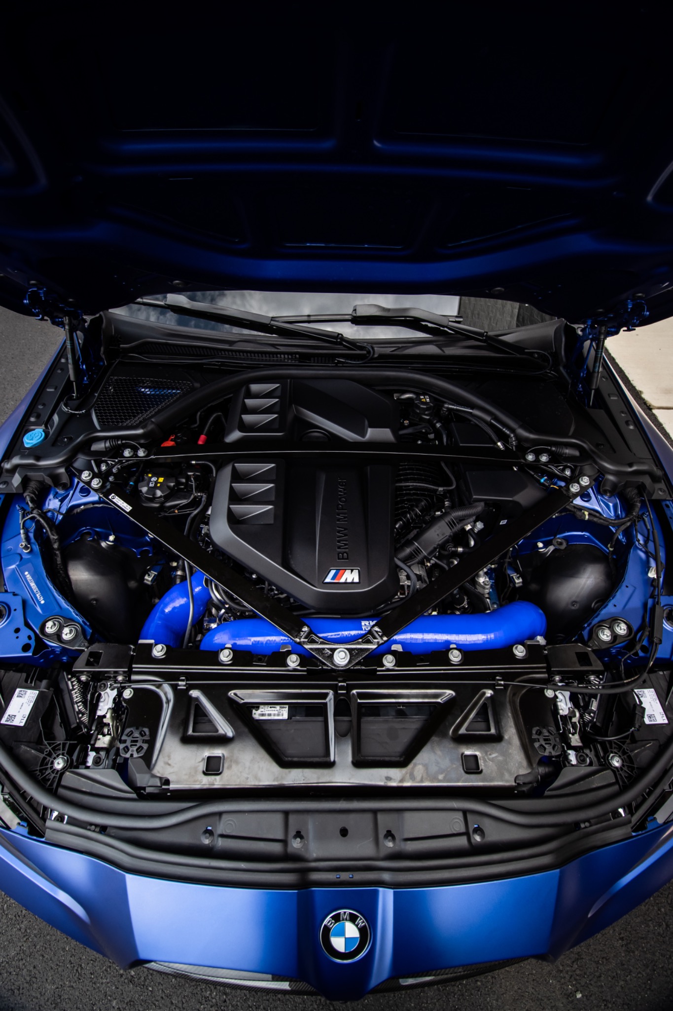 BMW M4 Front-Mounted Intake System — view 2